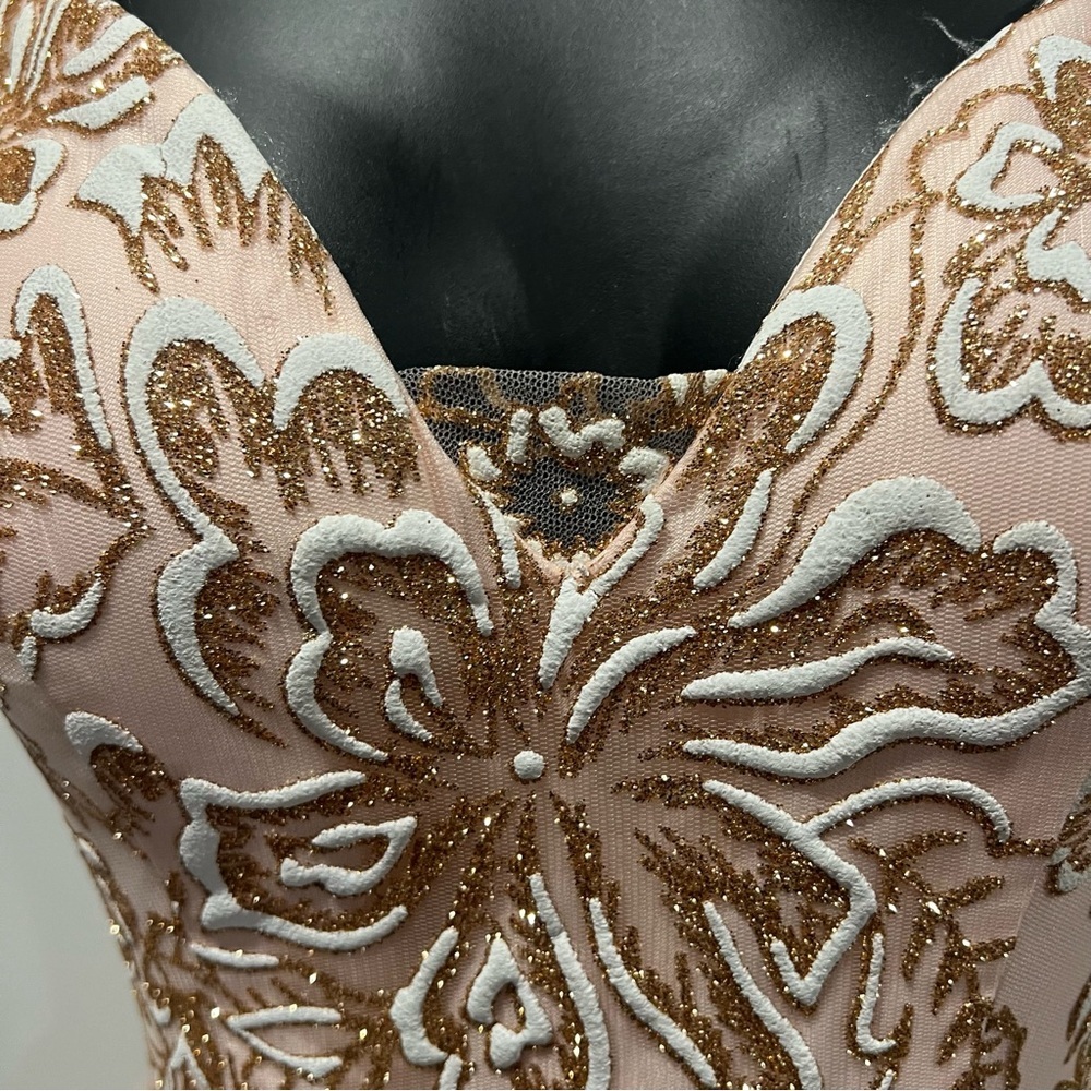 J'ADORE EVENING Blush Pink, White, Gold Evening Grad Prom Dress Floral Size 6 - Picture 5 of 16